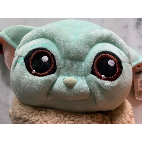Star Wars The Mandolorian Grogu 19” Valentine Greeter Plush - Picture 9 of 10